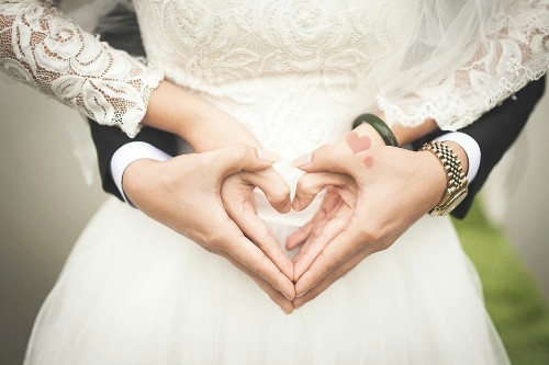 小城市婚慶App定制開發成本預算(圖1) 小城市婚慶App定制開發成本預算(圖1)