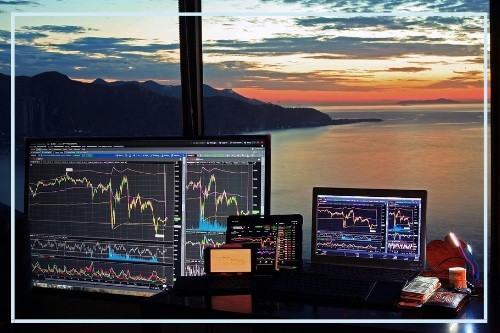 現有股市分析APP軟件存在的不足(圖1) 現有股市分析APP軟件存在的不足(圖1)